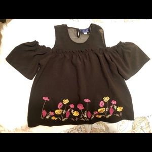 Black Off The Shoulder Flower Top 💐